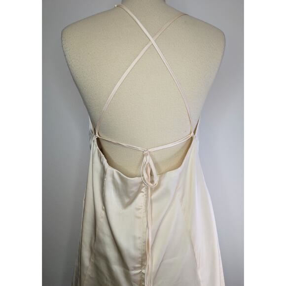 Forever 21+ Ivory Cream Golden Satin Slip Dress Women's 1X EUC Tie Neck Lined - Picture 5 of 8